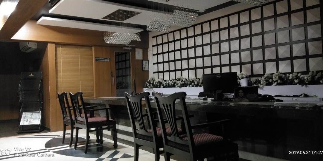 Hotel Metropolis主图