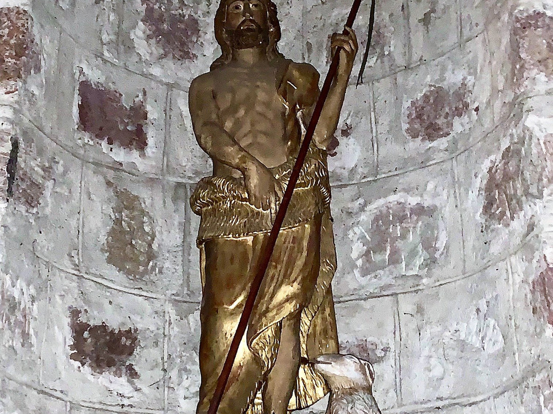 Eglise Saint-Julien-Ussac必去景点