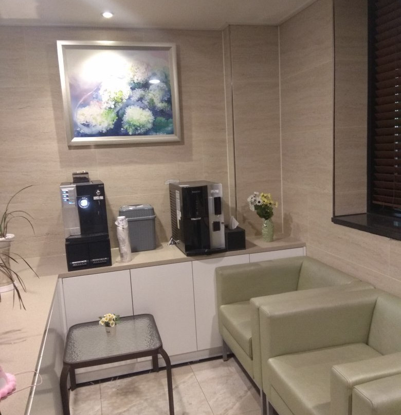 新水原酒店主图