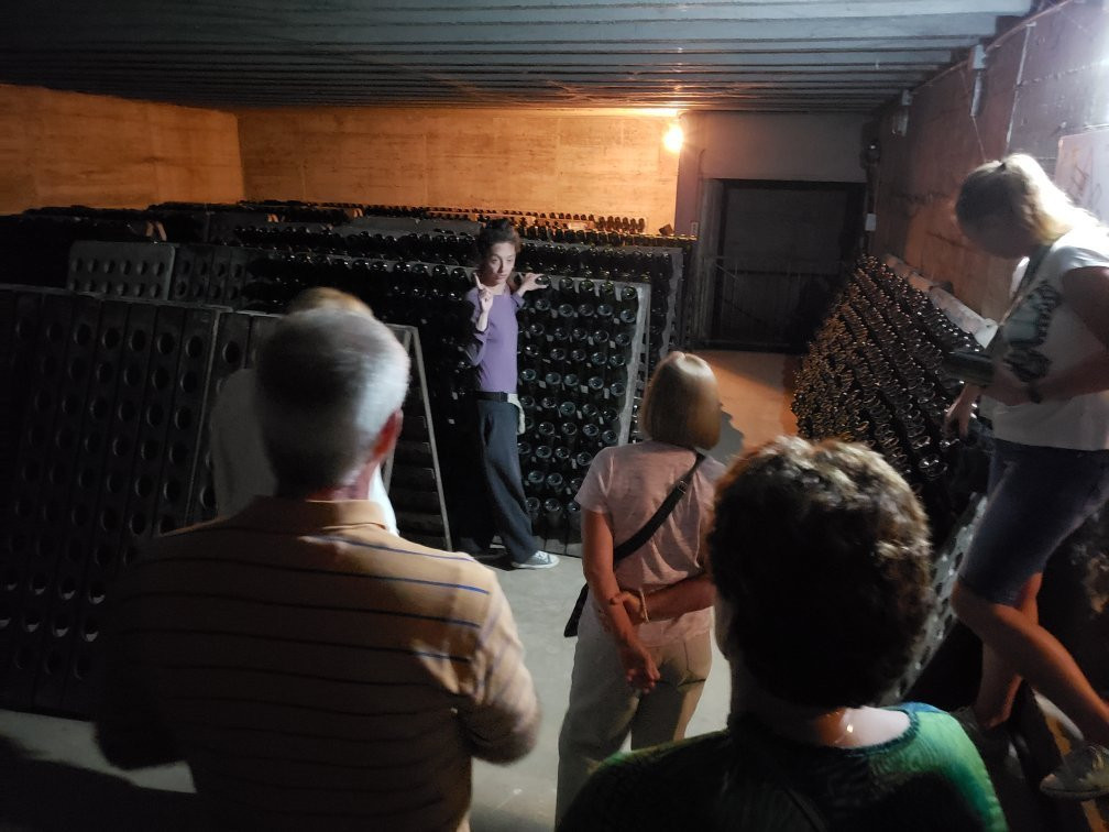 Cava Guilera-Lavern必去景点