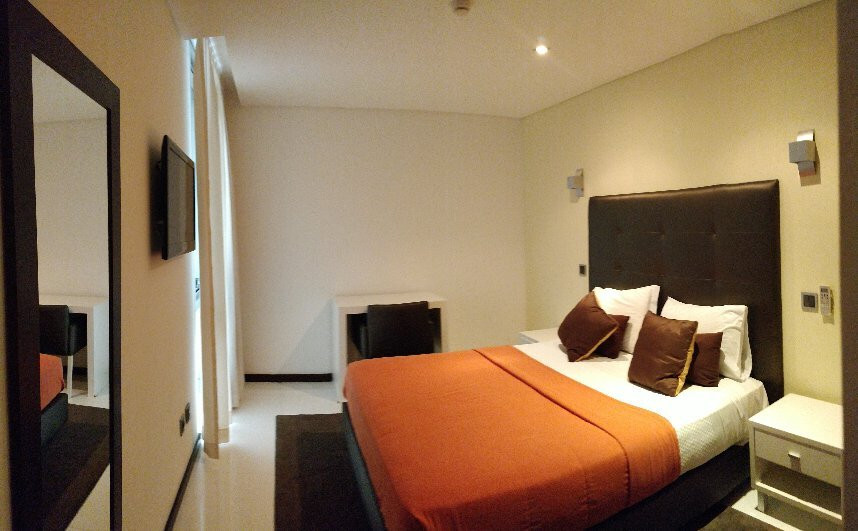 RK Suite Hotel主图
