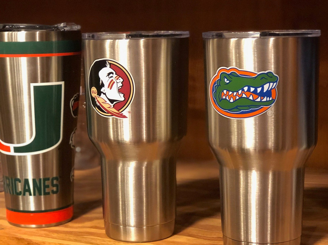 Latitude 25 Clothing Company-伊斯拉摩拉达必去景点