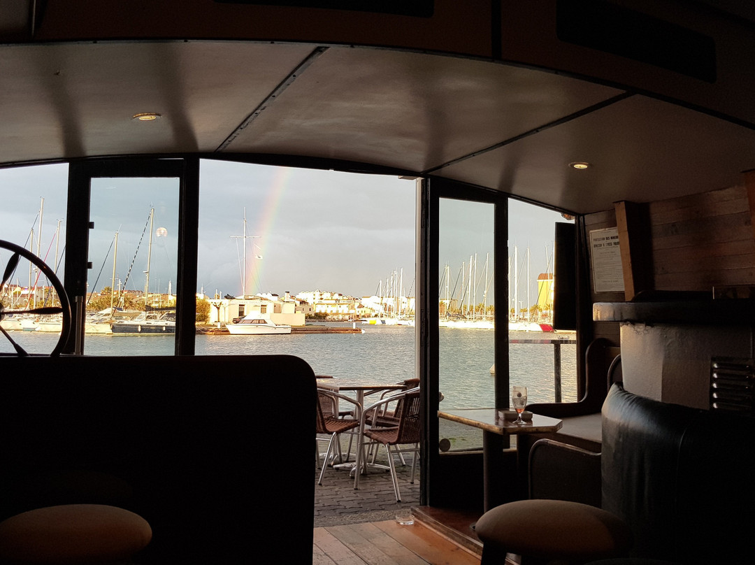 Le Bateau Yvre-Gruissan必去景点