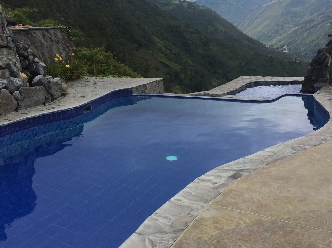 露娜火山探险水疗中心主图