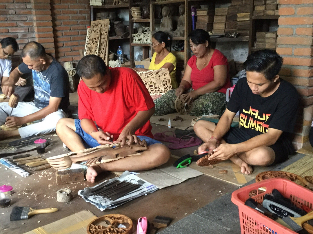 Werochana Wood Carving-Kemenuh必去景点