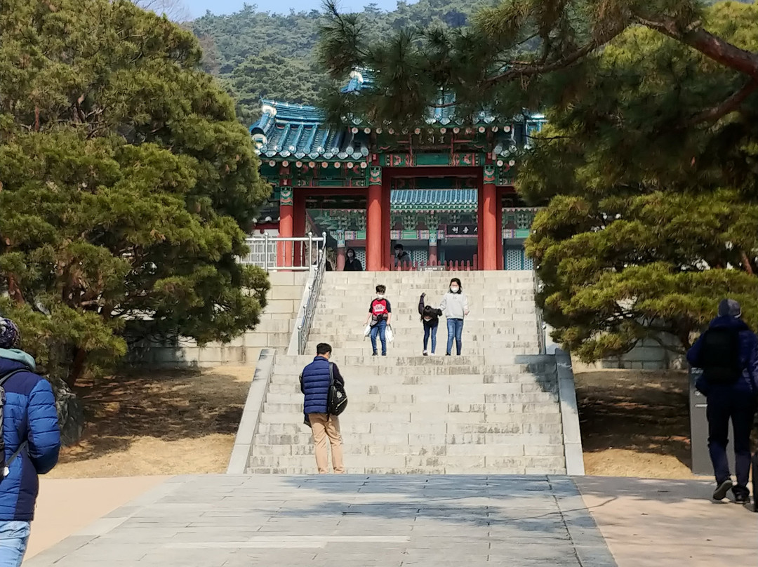 Hyeonchungsa Shrine-牙山市必去景点