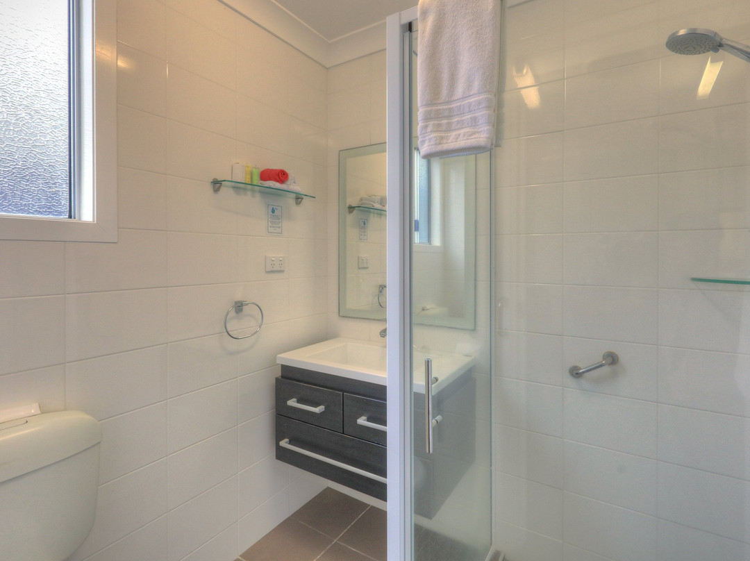 Paradise Hotel And Resort主图