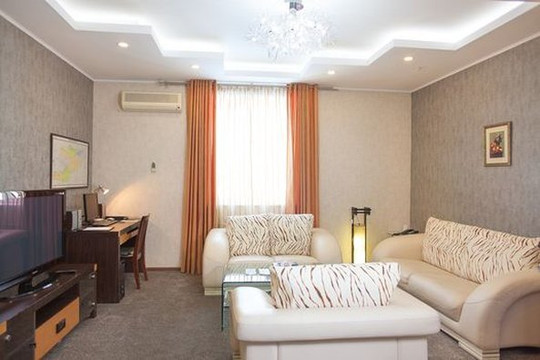 Golden Dragon Hotel & Spa主图