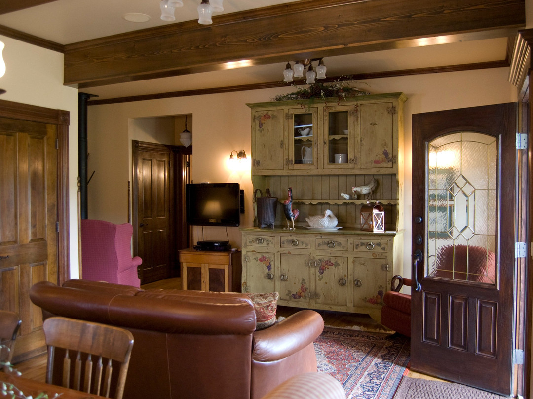 High Prairie Lodge主图