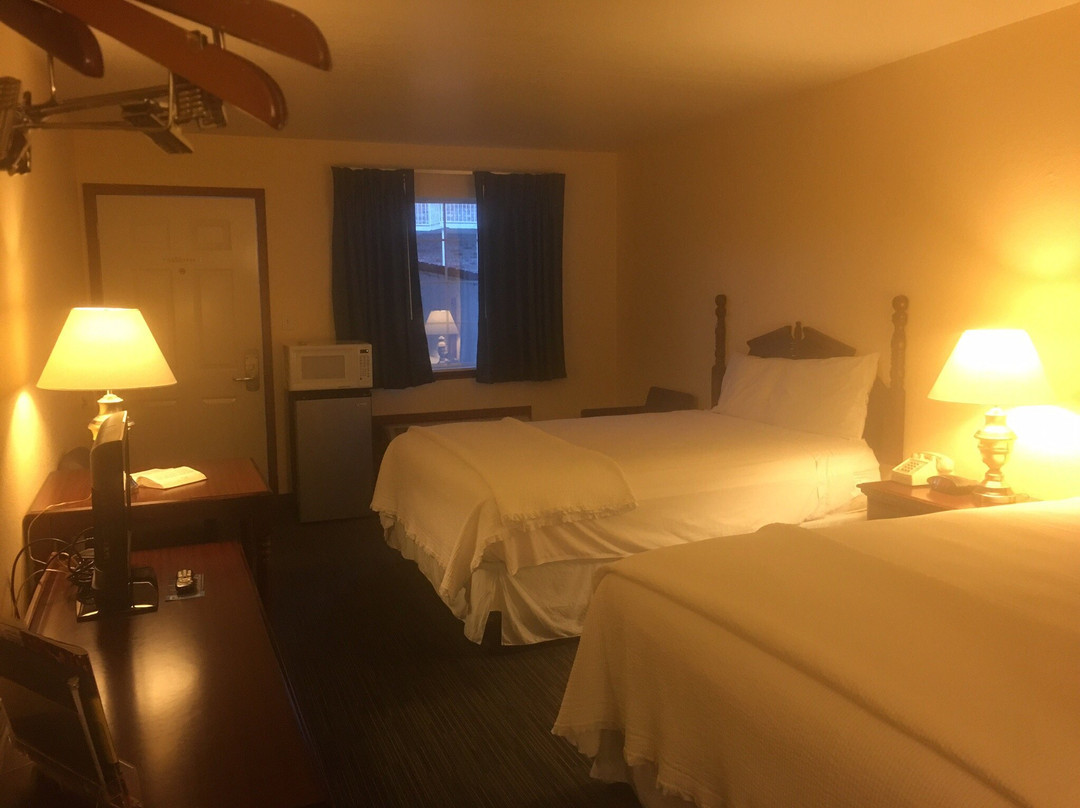 Seven Gables Inn主图