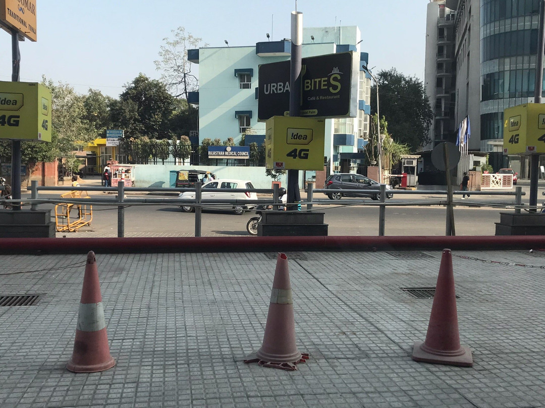 Crystal Palm Mall-斋蒲尔必去景点