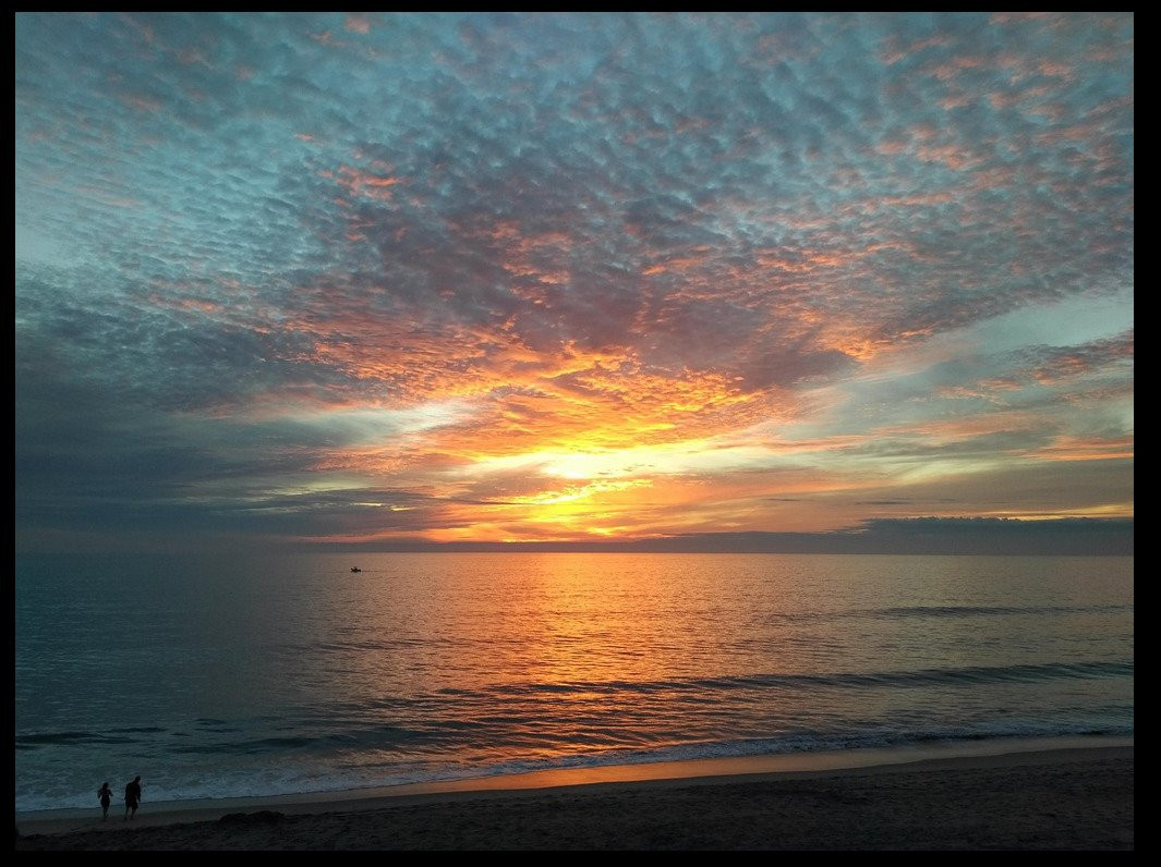 海滩露台旅馆主图