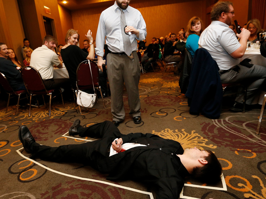 The Dinner Detective - True Crime Murder Mystery Dinner Shows in South Bend, IN-南本德必去景点