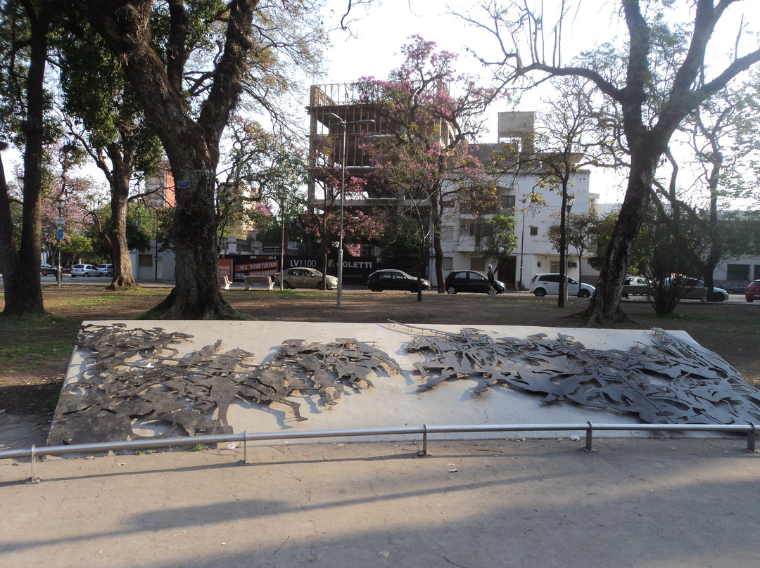 Plaza Belgrano景点图片