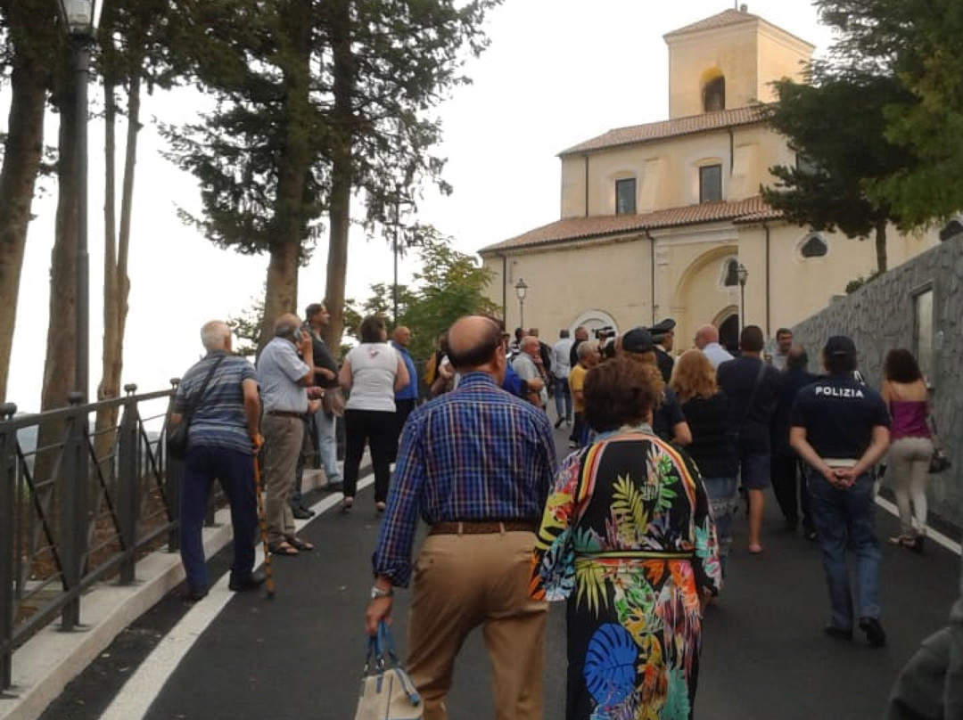 Santuario della Madonna del Castello景点图片
