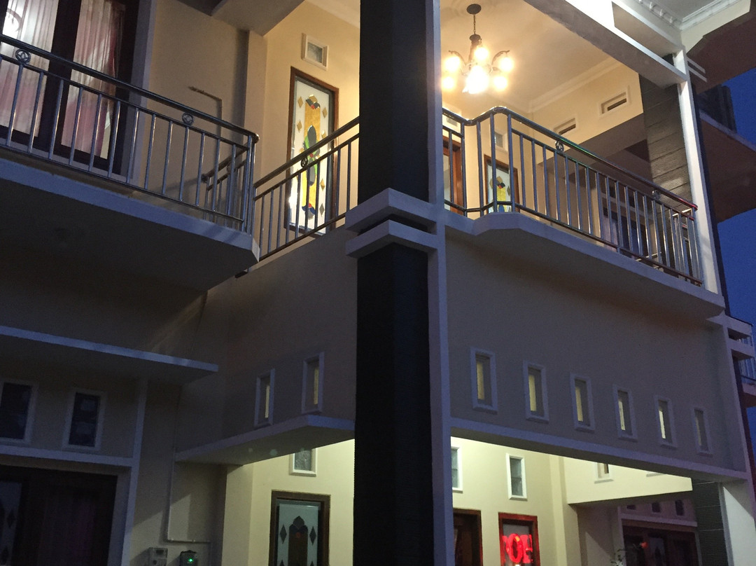 Larasati Dieng Syariah Hotel