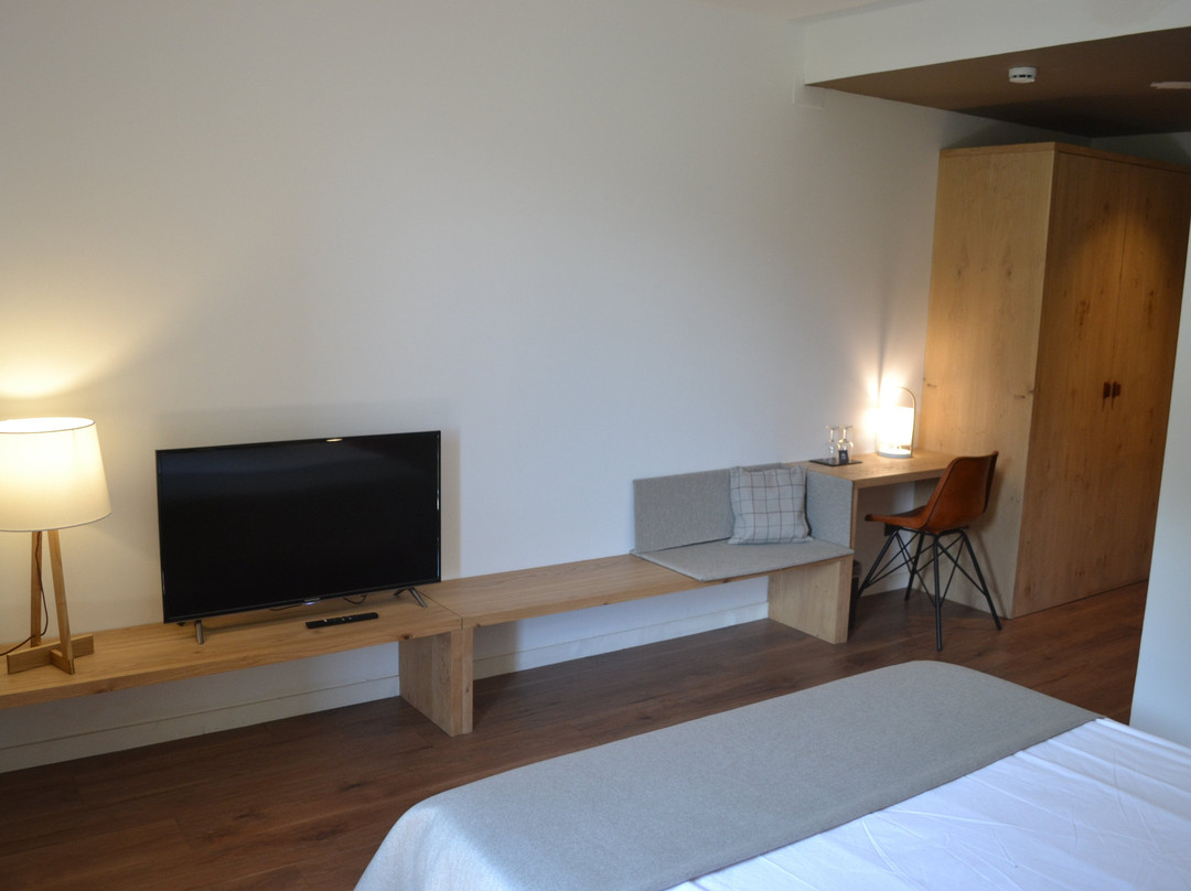 洛帕耶尔酒店主图