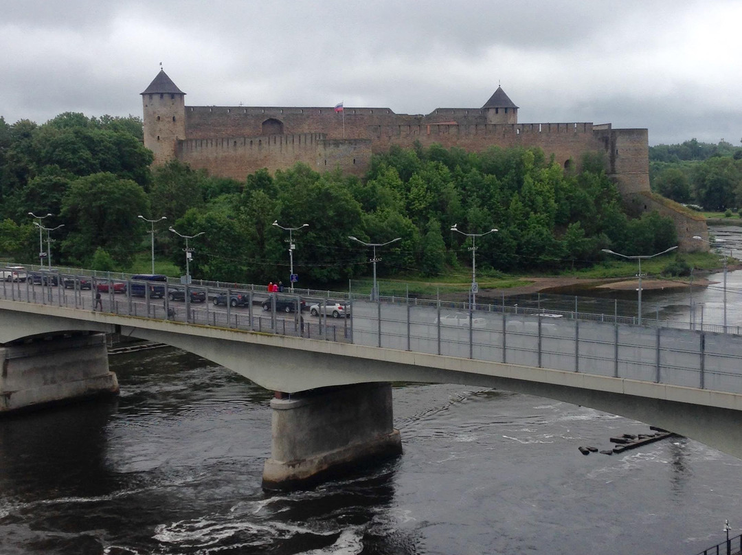 Narva River Promenade景点图片