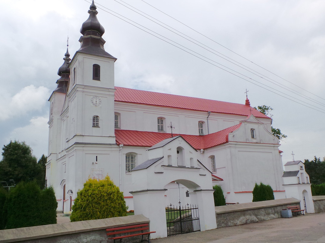 Grauzai旅游景点-Church of Apostles St. Peter and Paul