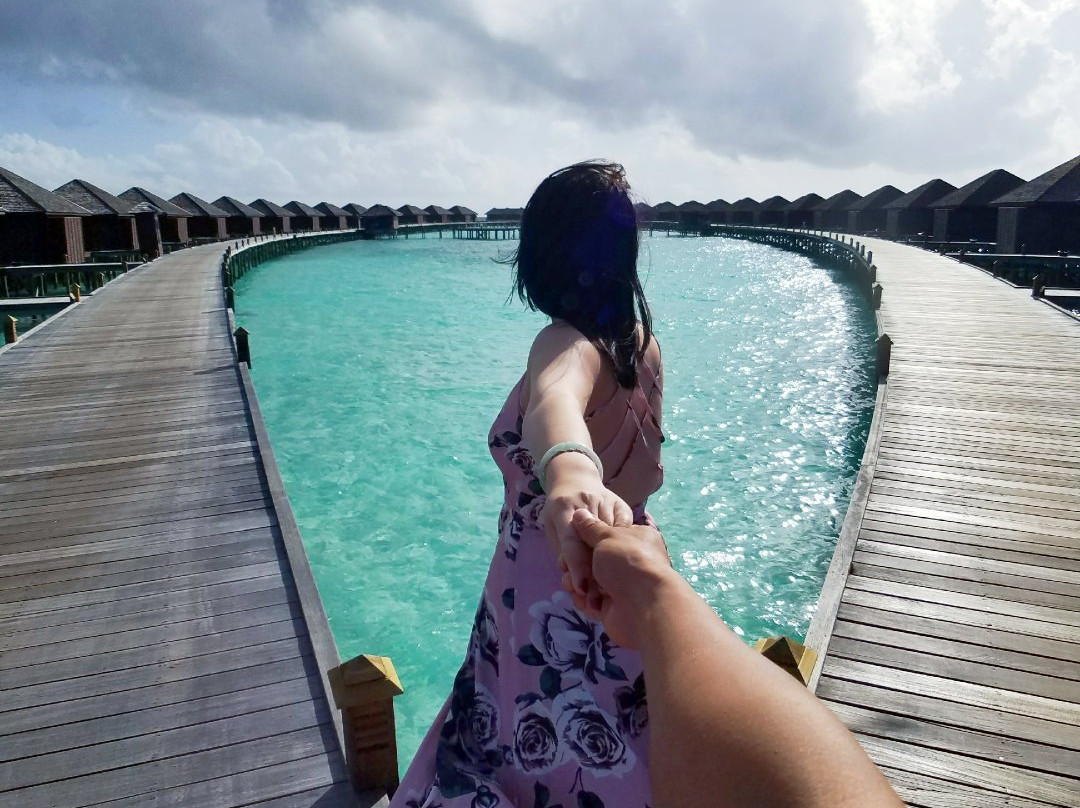 莉莉海滩度假村主图