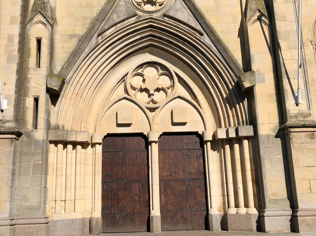 Eglise de Saint-Vaast景点图片