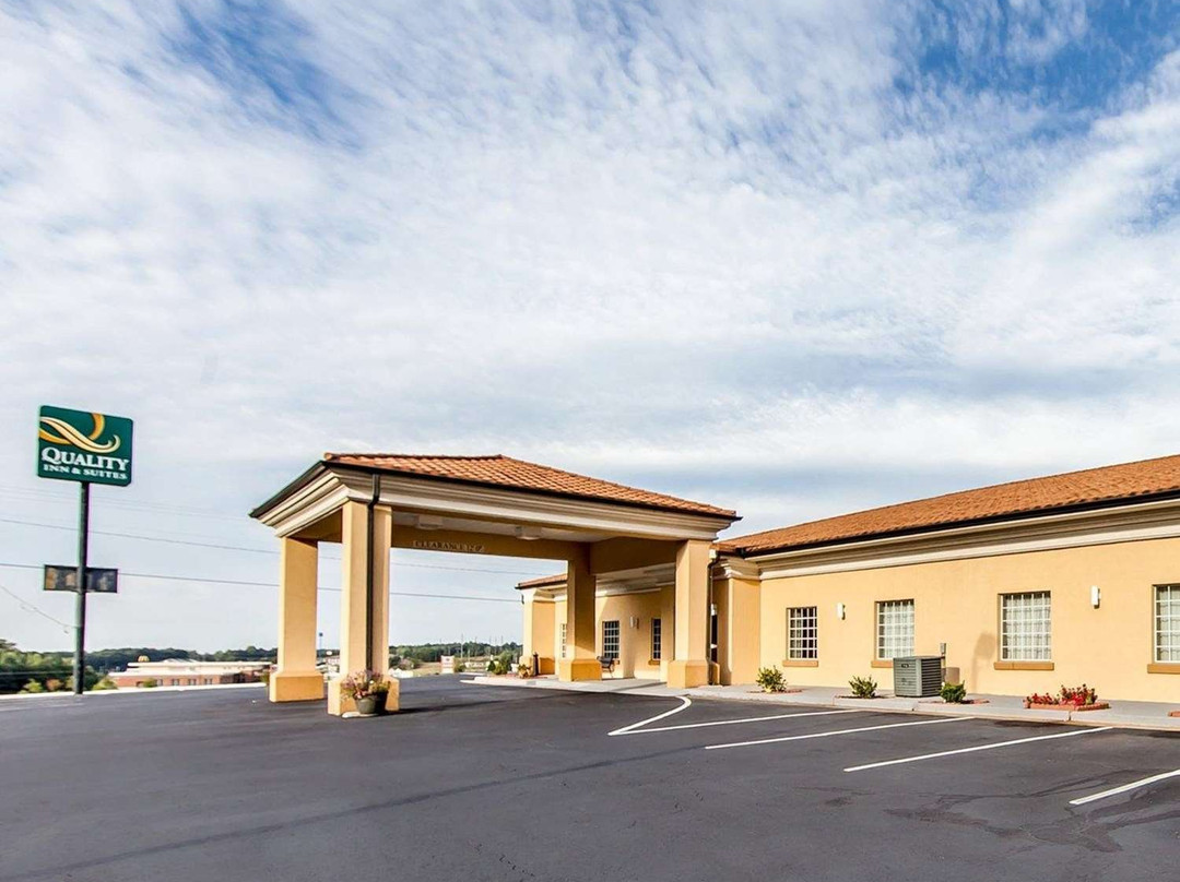 Quality Inn & Suites Bremen主图