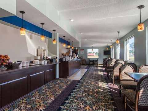 希尔顿汉堡Spark主图