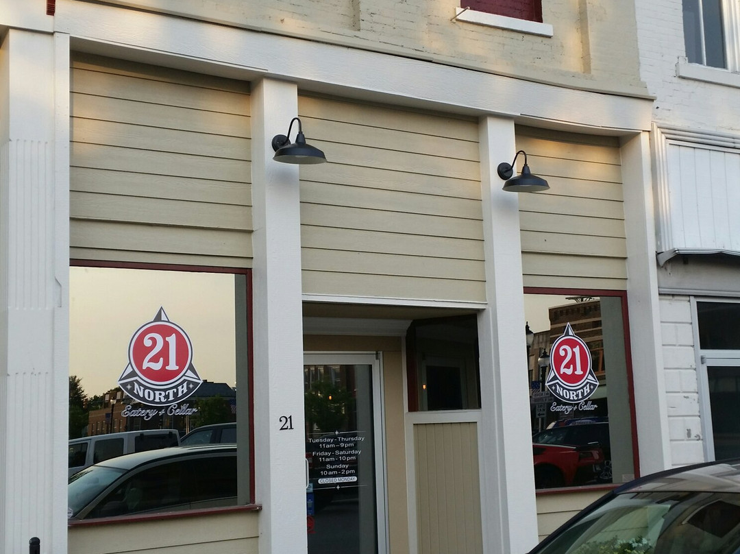 Paragon餐馆和美食-21 North Eatery & Cellar