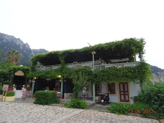 Tourist Shop Haroula-Zia必去景点