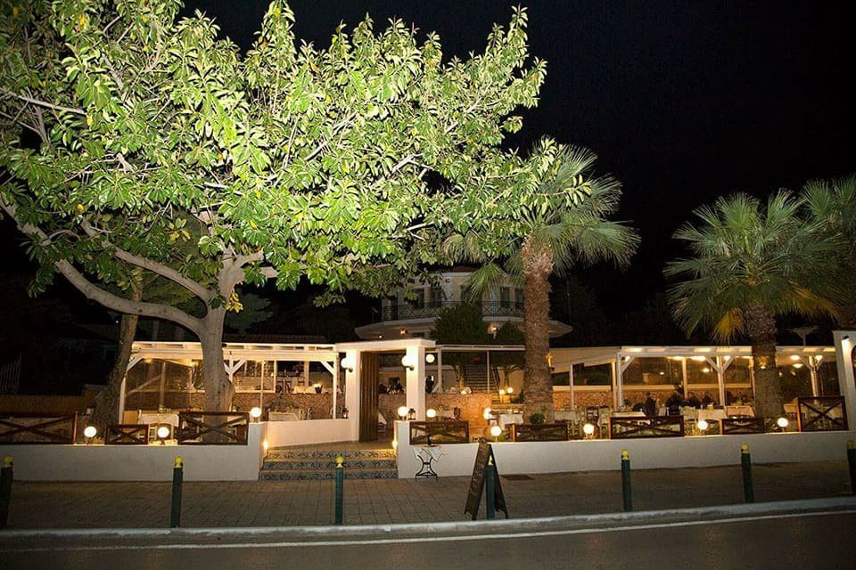 Kefalos Greek Cuisine & Bar