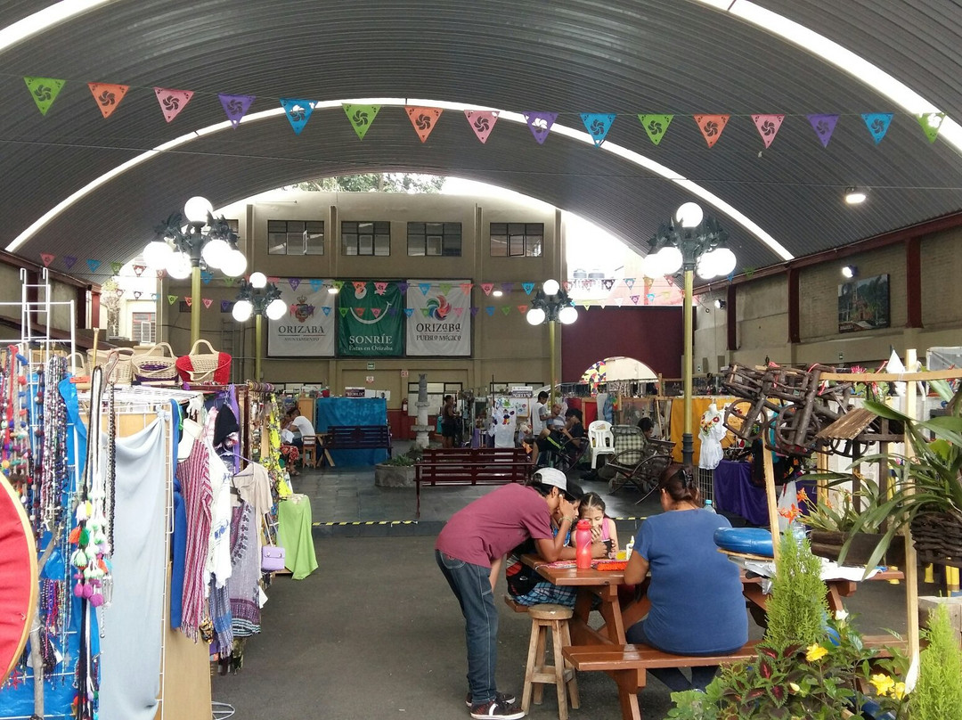 Mercado de Artesanias de las Altas Montanas景点图片