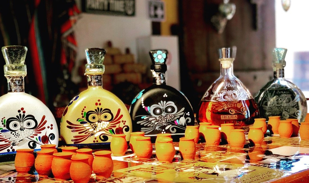 Tequila Factory Cancun and Villas景点图片