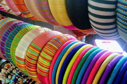 Mercadito Cajon de Ropa-圣若泽迈坡必去景点