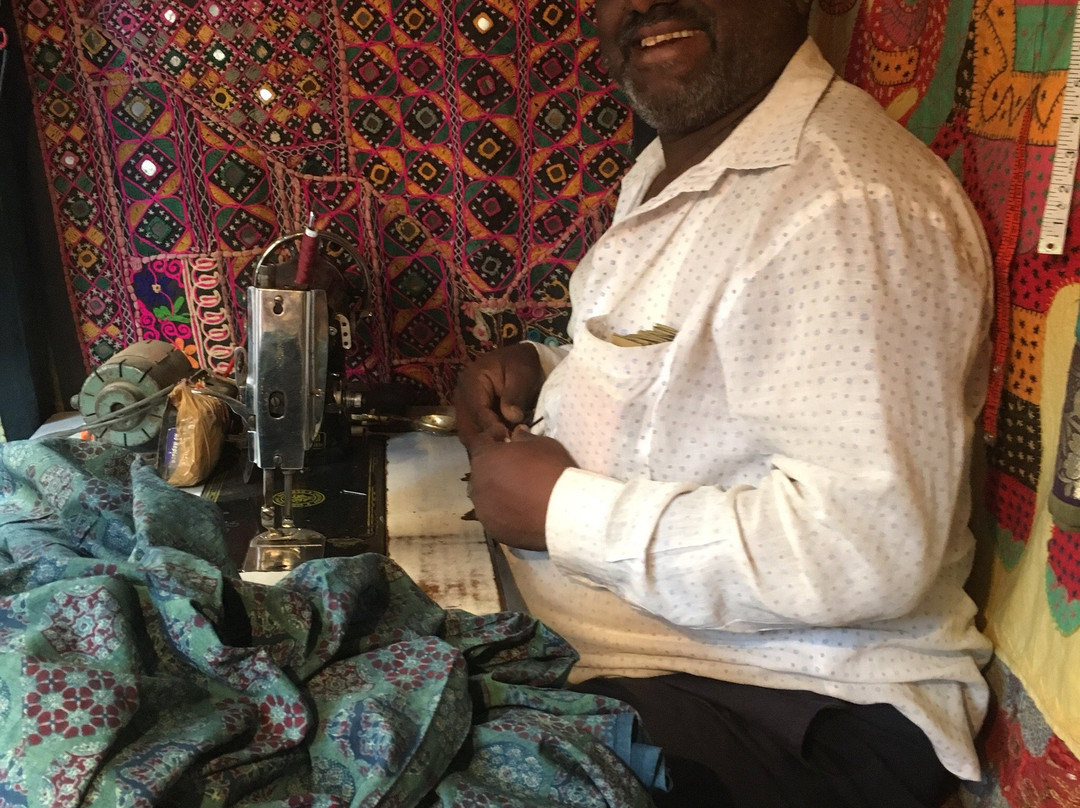 Desert Handicraft Emporium-杰伊瑟尔梅尔必去景点