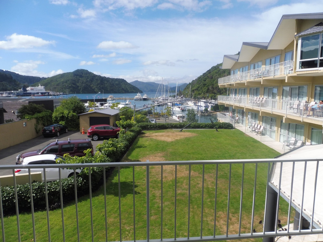 皮克顿巨浪旅馆主图