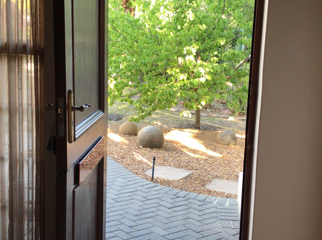 Cape Khamai Guest House主图