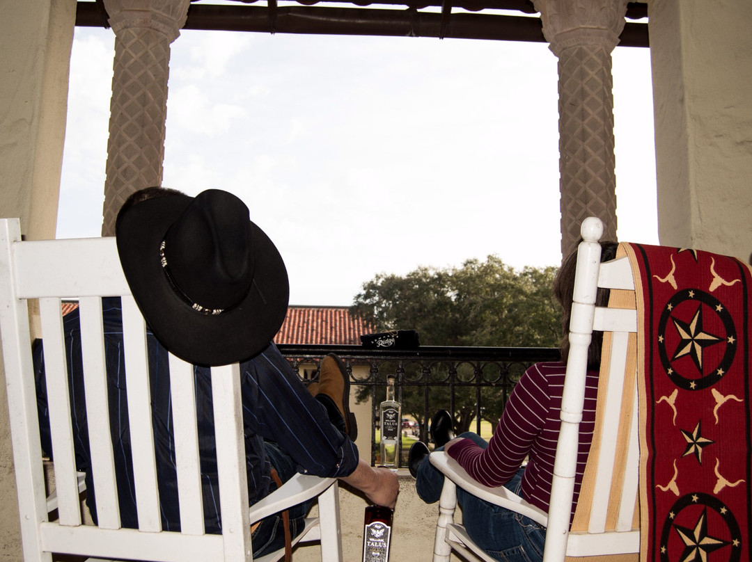 Randolph AFB Inn主图