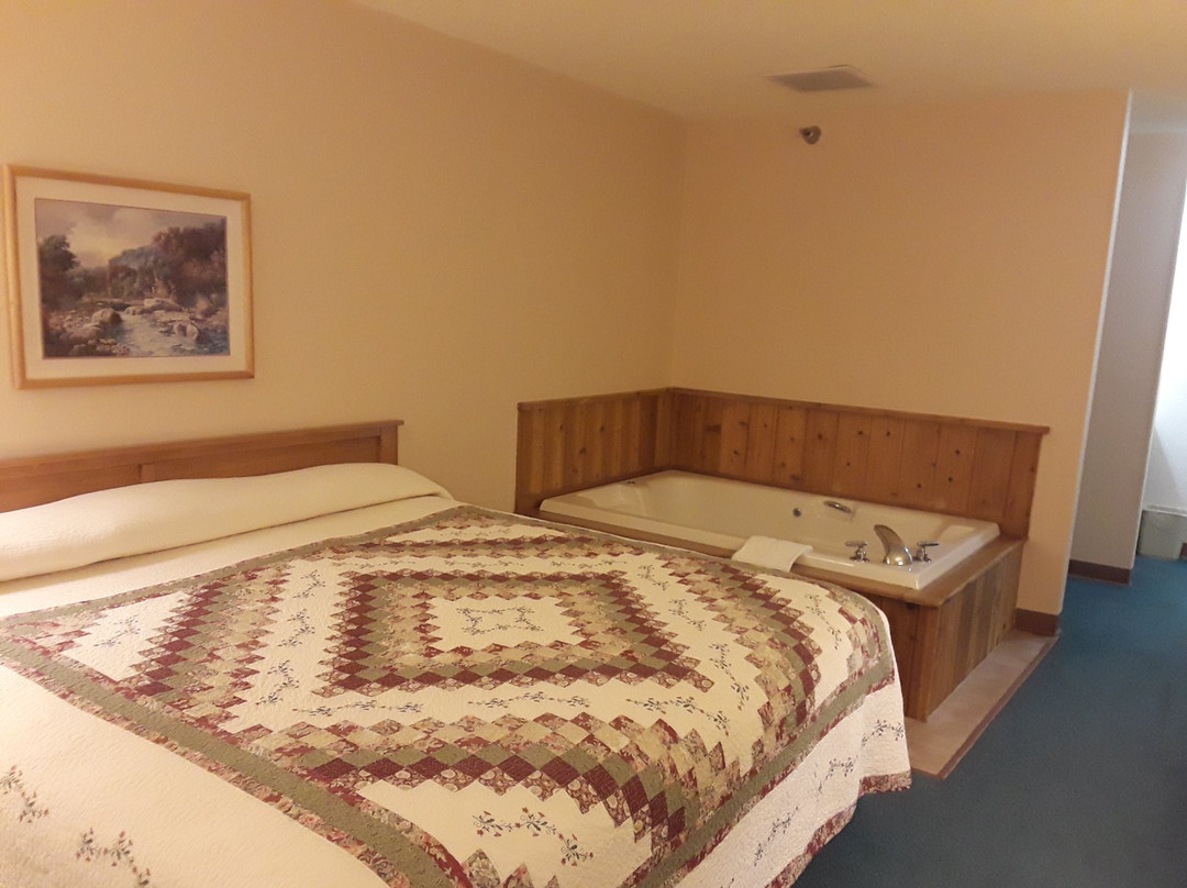 Chicaugon Lake Inn主图