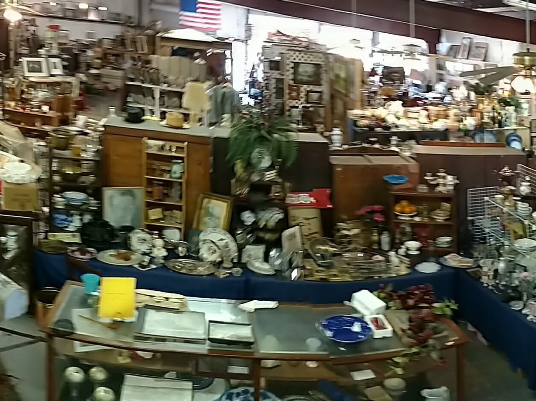 Sulphur Springs Antique Gallery-Sulphur Springs必去景点