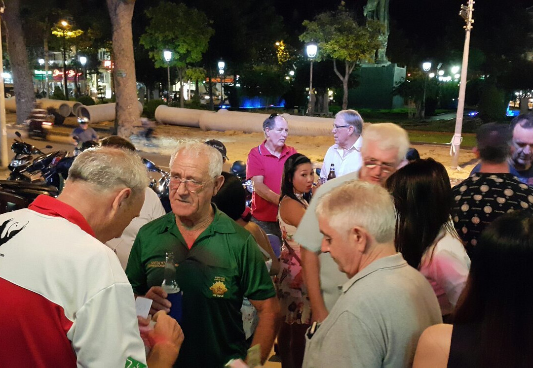 Downunder Bar-头顿必去景点