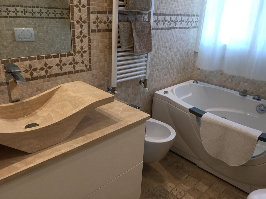 马焦雷堡酒店住宿-Bed And Breakfast Case Osti