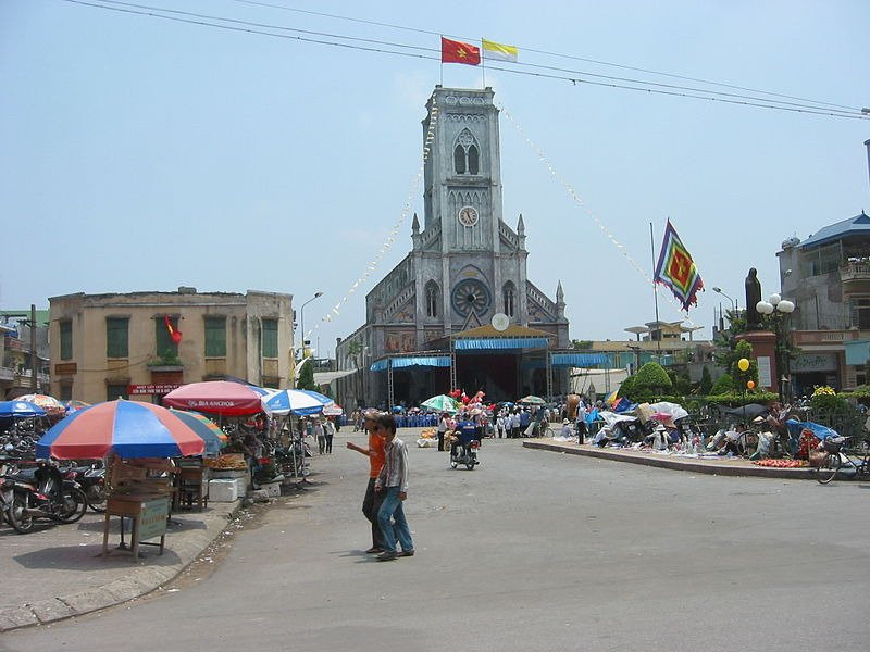 Nam Dinh Cathedral景点图片