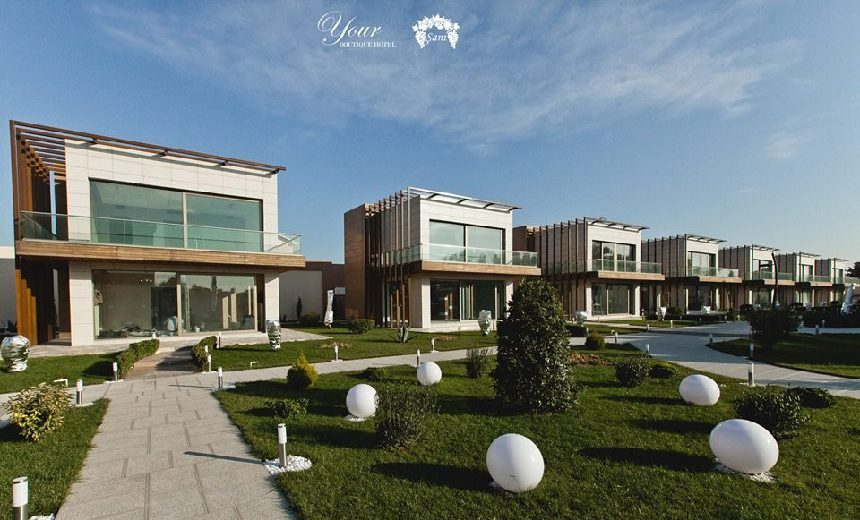 Shani Hotel & Villas