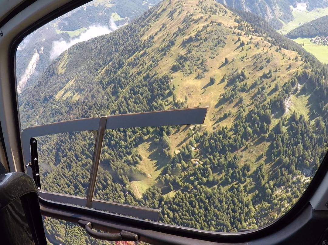 Sightseeing Flight Experience FBT-茵斯布鲁克必去景点