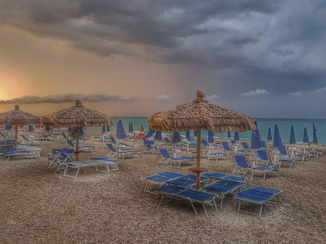 Raphael Beach景点图片