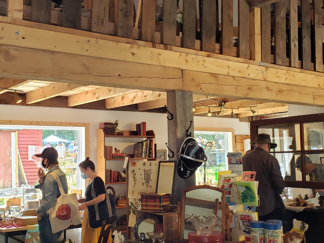 The Brindle Boston Antiques & Giftware