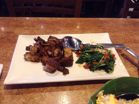 Max's Restaurant in Malate