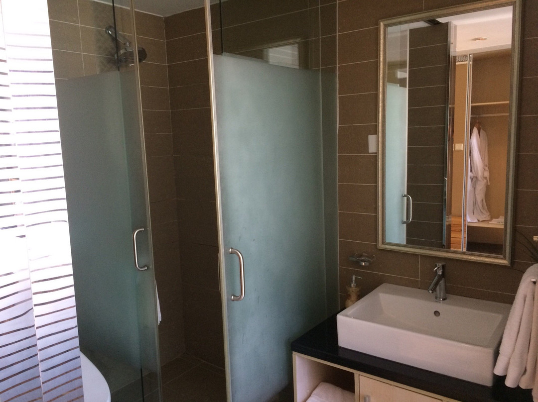 铭湖温泉度假村主图