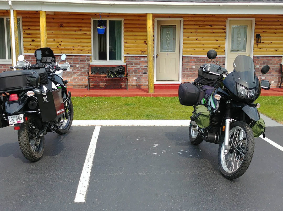 Colonial Motel主图