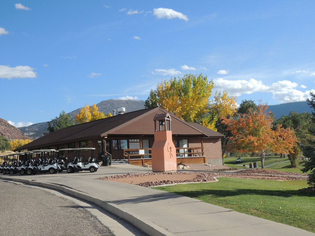 Cedar Ridge Golf Course-锡达城必去景点